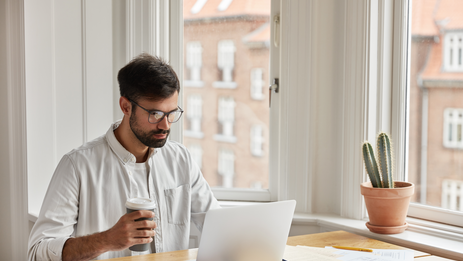 Website development on V.CMS